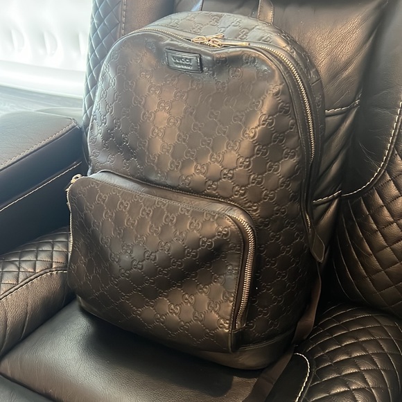 Gucci back pack - Picture 8 of 8